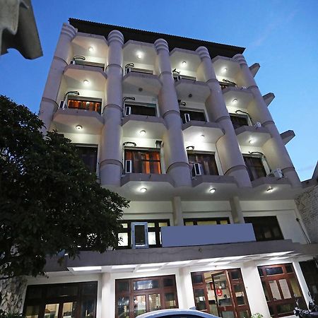 Oyo 9713 Hotel Regency Ajmer Esterno foto