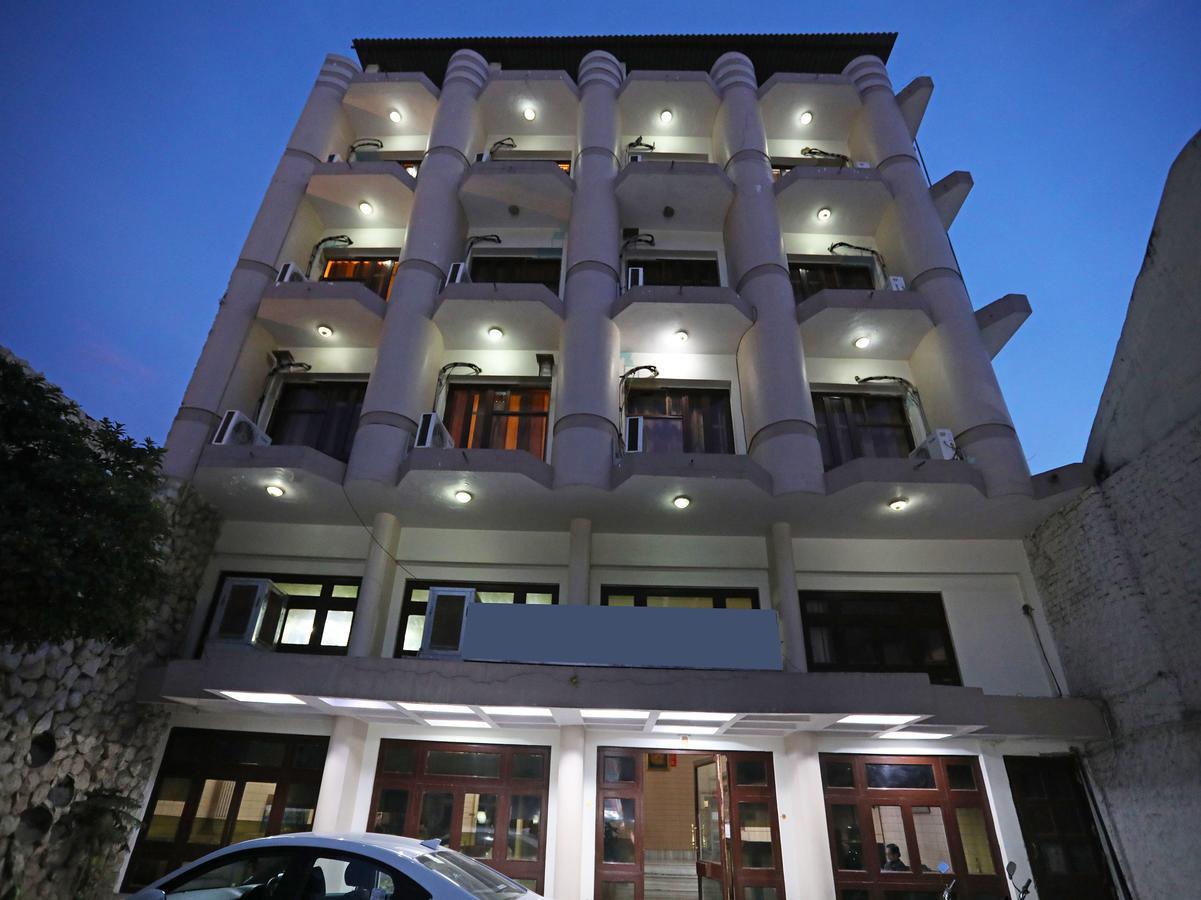 Oyo 9713 Hotel Regency Ajmer Esterno foto