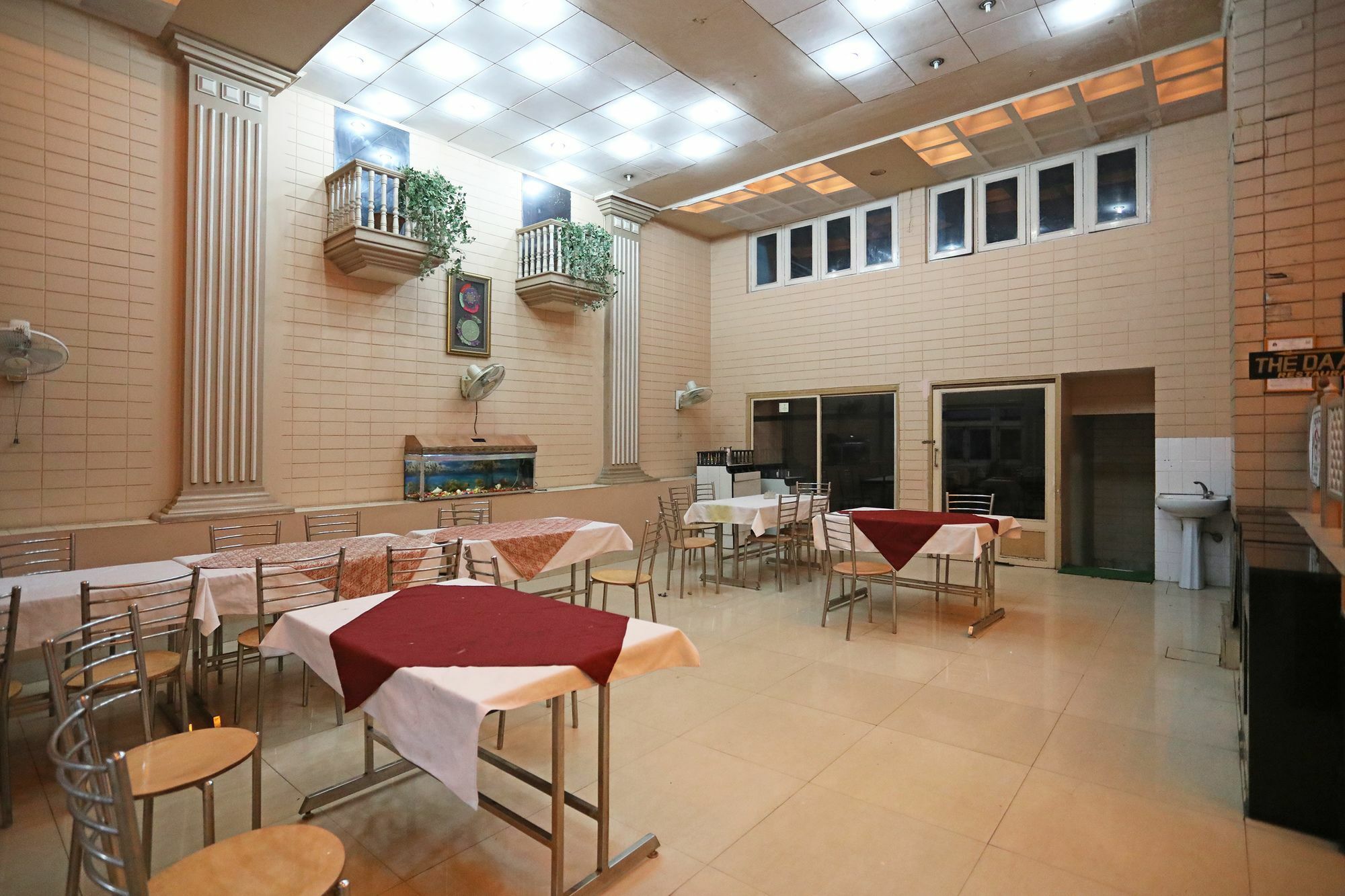 Oyo 9713 Hotel Regency Ajmer Esterno foto